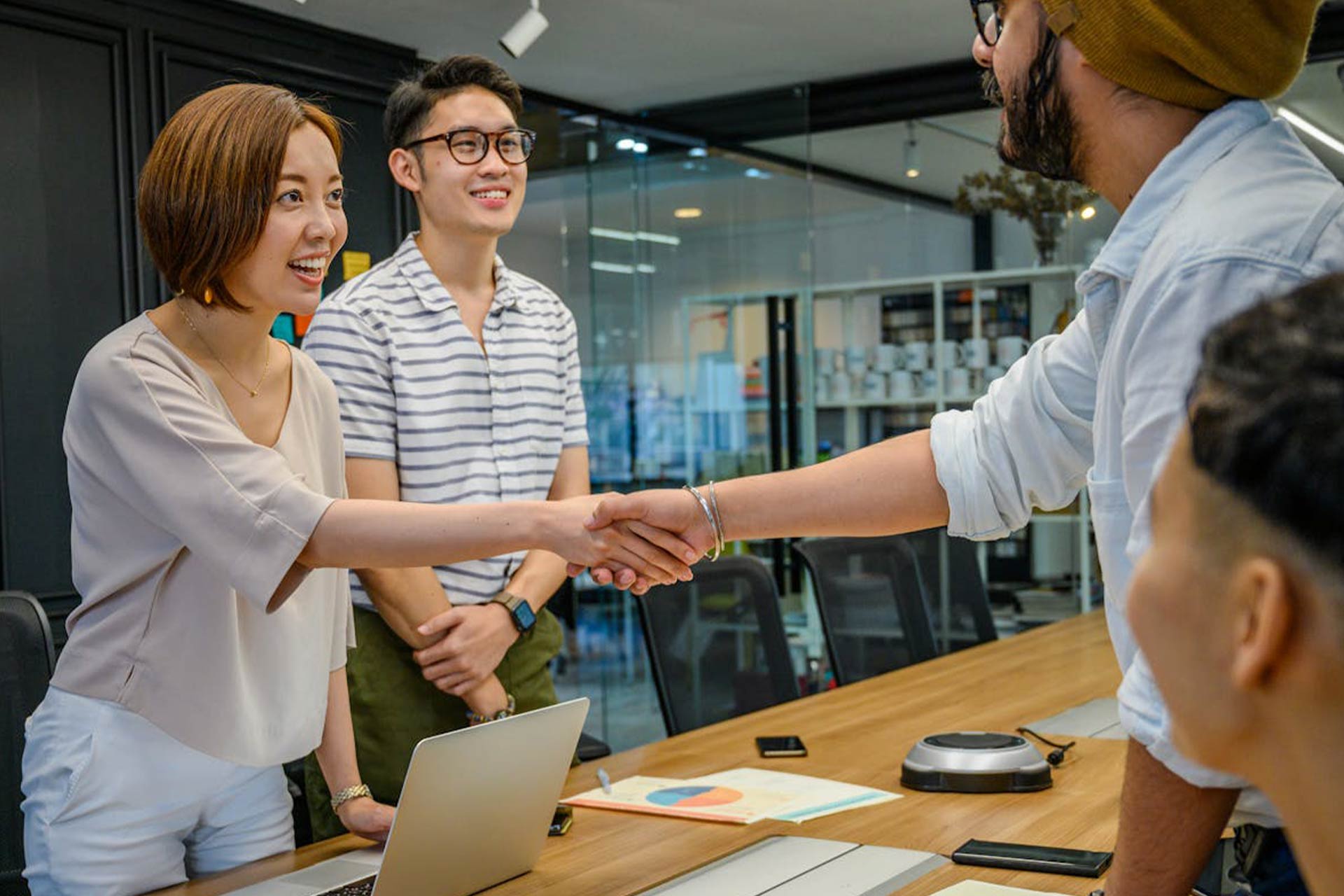Effective Hashtag Strategies to Increase Reach